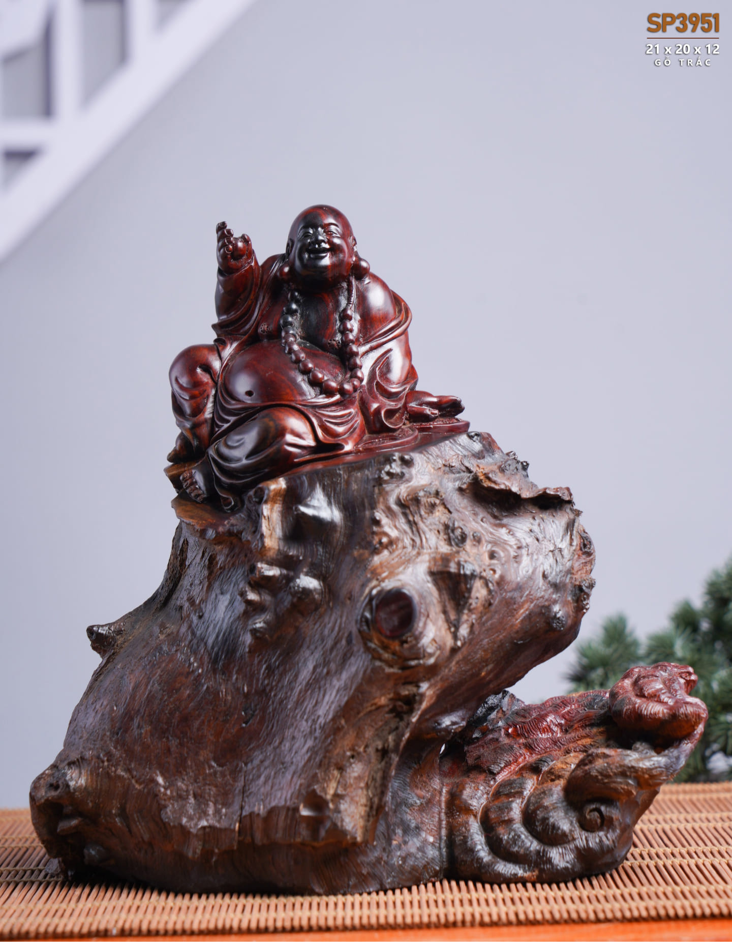 Đồ gỗ đẹp Liên Hà-Tượng phật Di Lặc gỗ nu trắc gs5